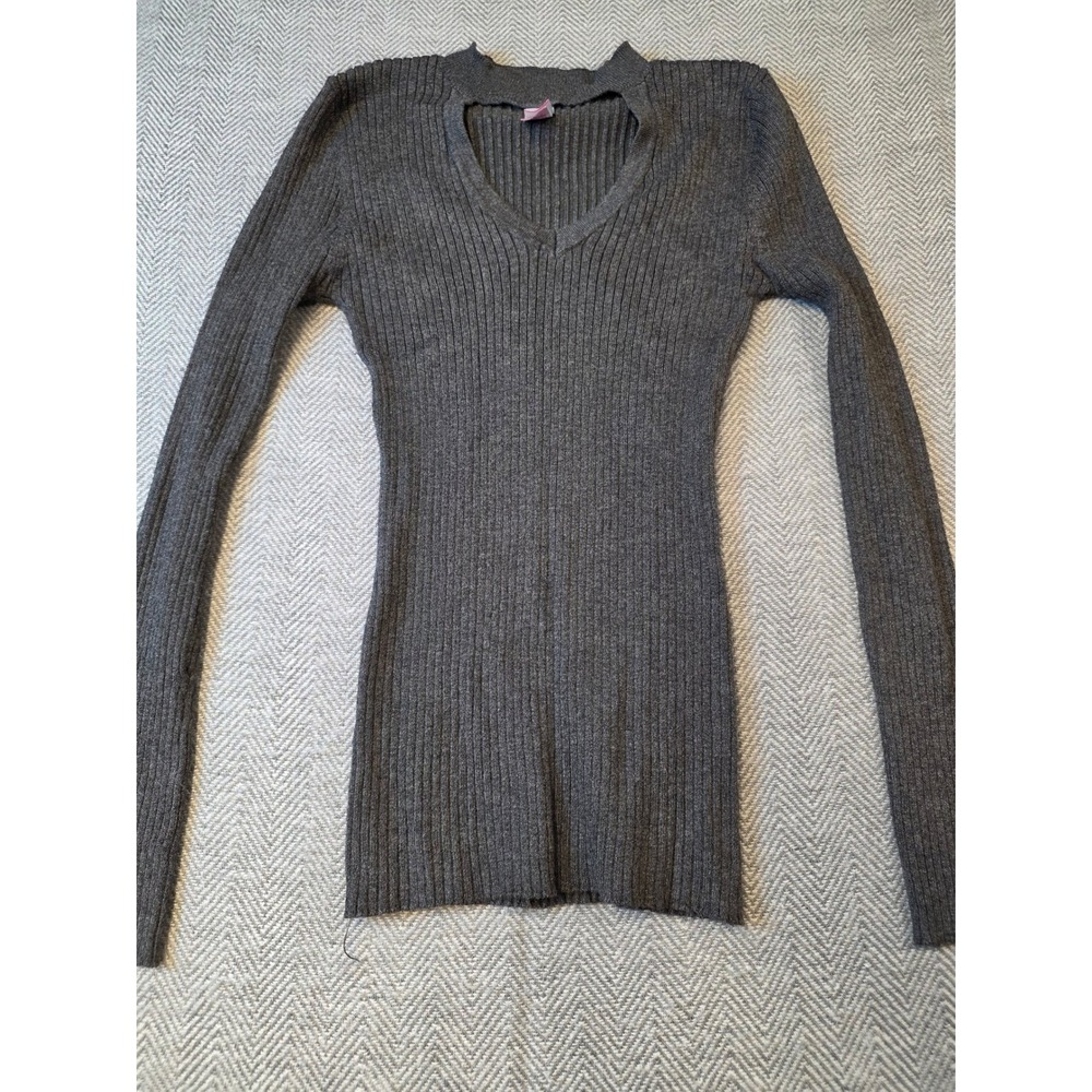 No Boundaries Sweater Womens M Gray Ribbed Knit Long Sleeve Cutout Choker V-Neck